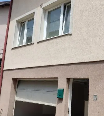 Danin With Free Garage,stari Grad