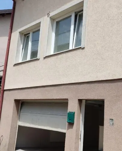 Danin With Free Garage,stari Grad